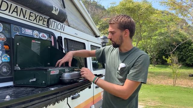 Overlanding vehicle tour - Defender Land Rover (full tour) смотреть онлайн