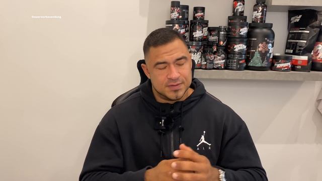 110kg auf 1,79m - Mein Stack für diese Form! смотреть онлайн