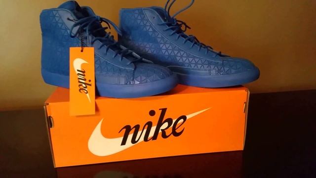 Женские кроссовки Nike Blazer Low LX Светлые пемзы смотреть онлайн