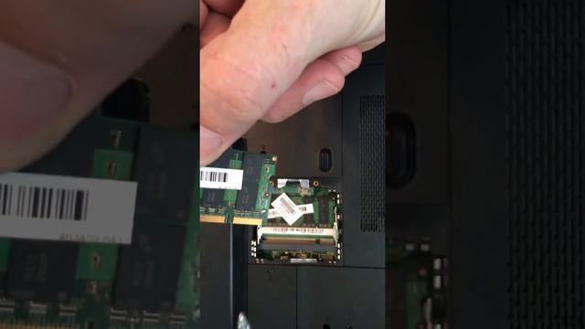 HP Pavilion g70 RAM / memory swap смотреть онлайн