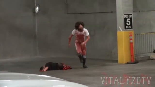 прикол с бензопилой смотреть онлайн