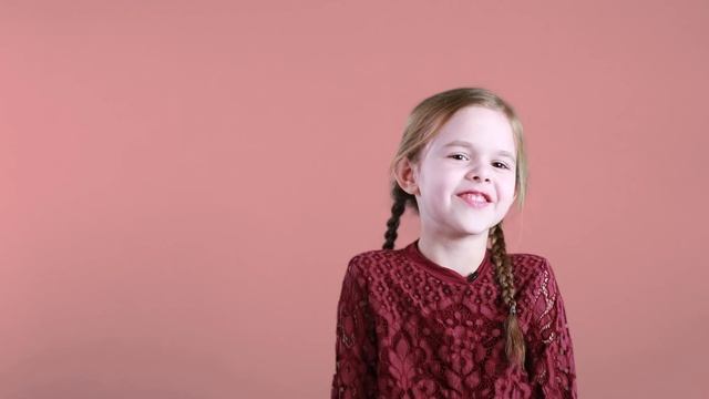 Can You Put This Word in a Song?? | Song Association: 7-Year-Old Claire Vs Dad смотреть онлайн