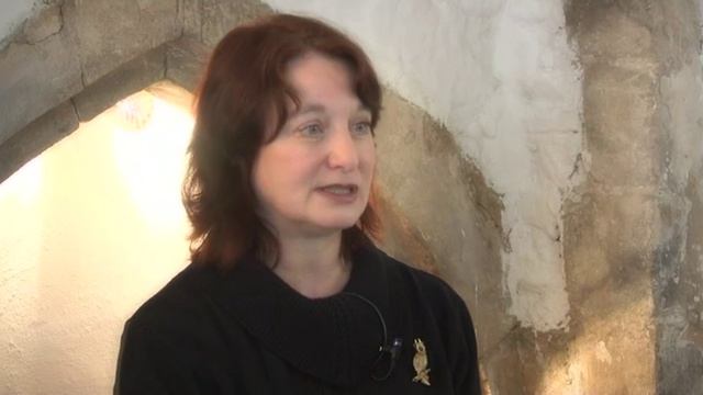 Step Back in Time With Maitland's Dark Tales - Medieval Herbal Remedies смотреть онлайн