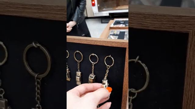 Магазин при музее смотреть онлайн