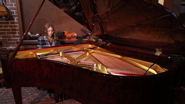 Custom Estonia Grand Piano Model L190 For Sale At Classic Pianos Played By Abriana Church смотреть онлайн