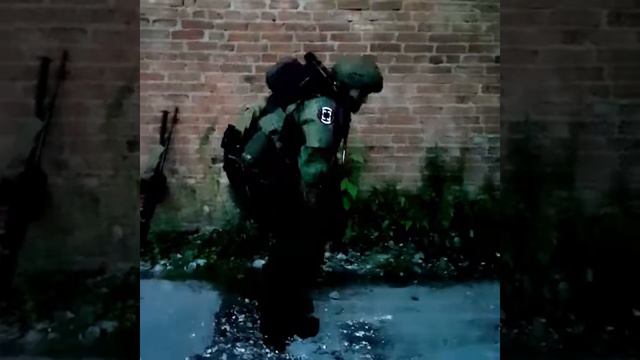 концепт экзоскелета, разработанный нашими специалистами из компаний МЭП, EXOtech и РТДПРК. смотреть онлайн