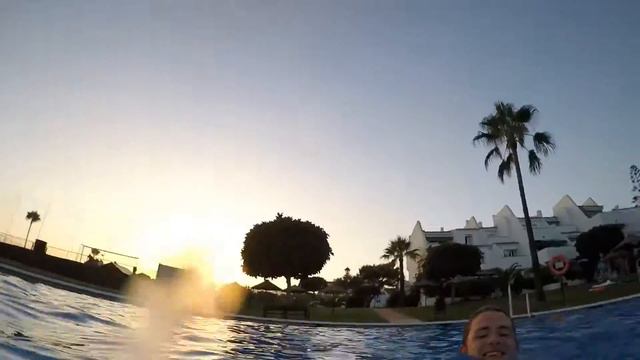 Gillis Marbella 2016 смотреть онлайн