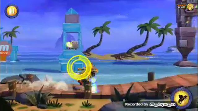 Играю в Angry Birds Transformers смотреть онлайн
