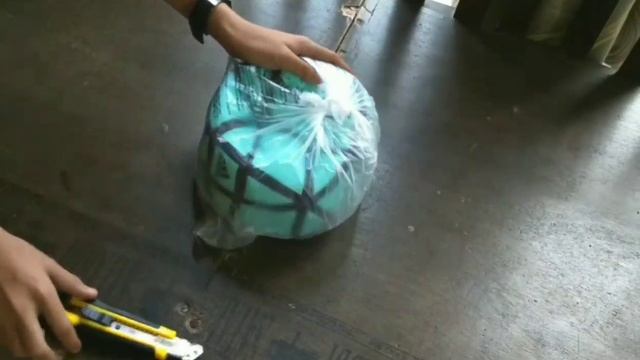 THE ULTIMATE ADIDAS GLIDER AQUA FOOTBALL UNBOXING!!! смотреть онлайн