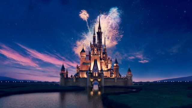 Walt Disney Pictures (High School Musical 3: Senior Year) смотреть онлайн