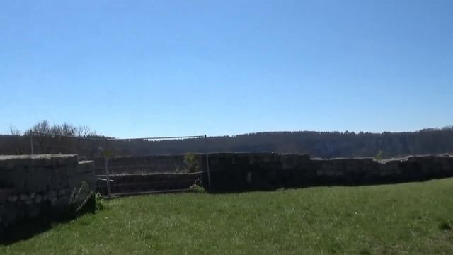 Поход к руинам замка, красивейшая туристическая тропа Германии / Burgruine Hohenurach смотреть онлайн