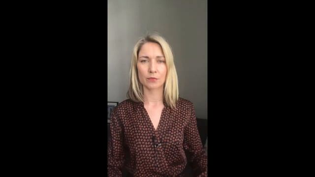 Как правильно жестикулировать во время самопрезентации? Куда девать руки? смотреть онлайн