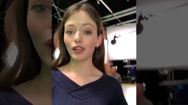 Mackenzie Foy - Message to everyone who watched The Nutcracker and the four realms trailer смотреть онлайн
