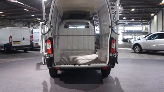 Renault Master 2.5 DCI 88 KW L2/H3 Airco BPM VRIJ Derks Bedrijfswagens смотреть онлайн