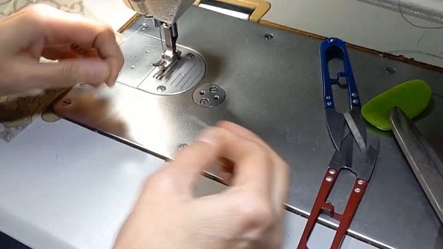 ПЛАТЬЕ СО СЛЁЗКАМИ. ШВЫ ОДНОЙ НИТКОЙ. ПУГОВИЦЫ СО СТРЕЛКАМИ. смотреть онлайн