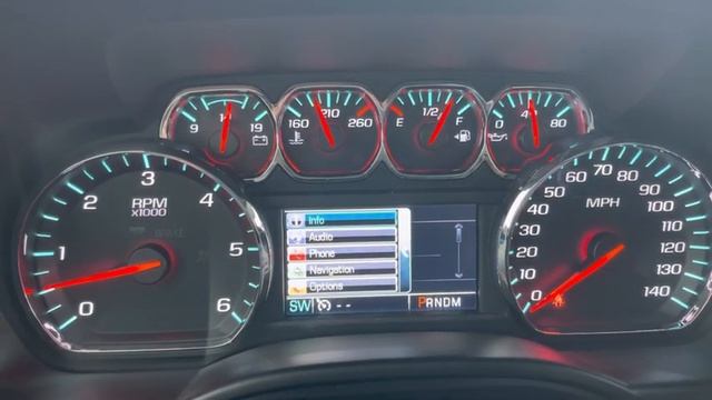 2016 Chevrolet Tahoe LS смотреть онлайн