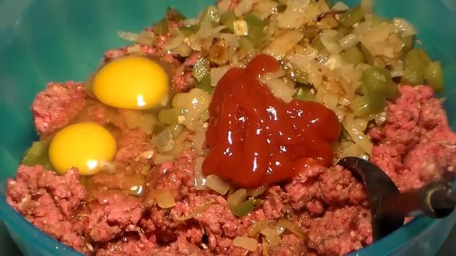 The Best Homemade Meatloaf: Easy Simple MEATLOAF Recipe смотреть онлайн