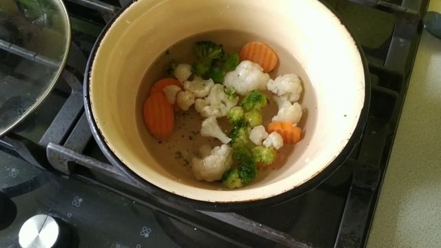Cooking/ красная рыба в фольге с овощами смотреть онлайн