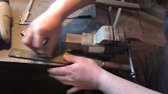 Как сделать нож. Краткий видео туториал... смотреть онлайн