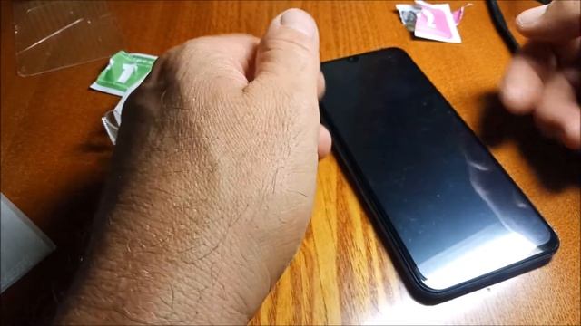 Как самому заменить защитное стекло на телефоне Самсунг смотреть онлайн