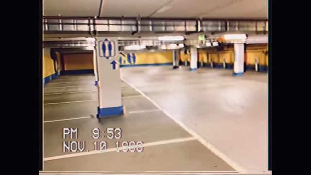 Backrooms -Smilers attack (Found Footage) смотреть онлайн