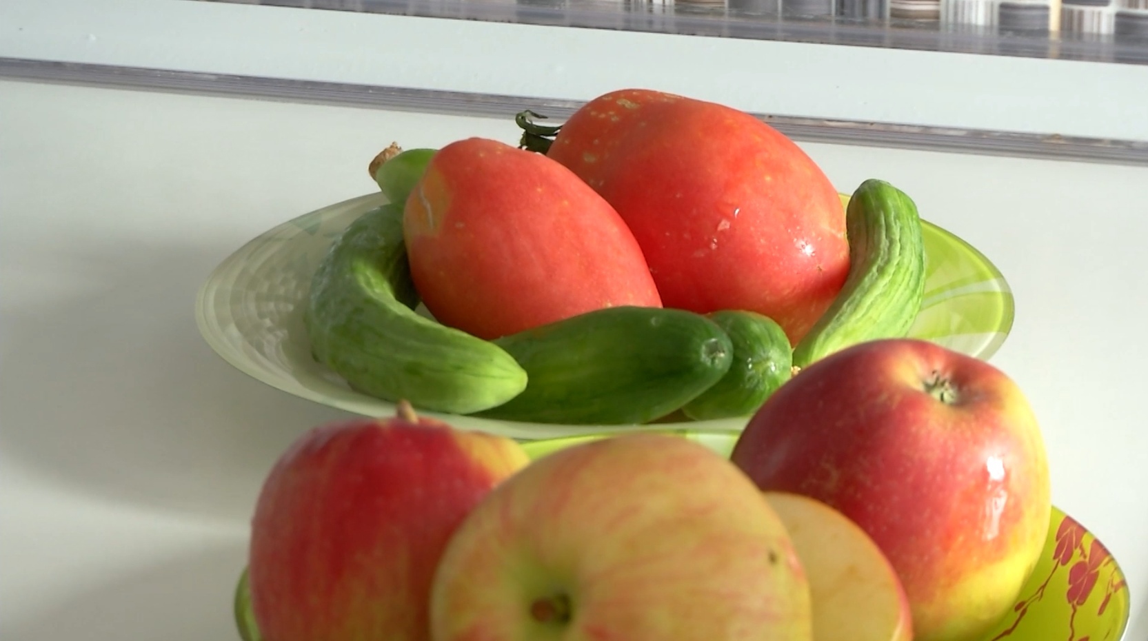 Больше половины россиян приносят еду на работу из дома смотреть онлайн