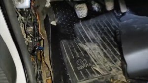 Toyota Land Cruiser Prado . Замена подушек опор кузова