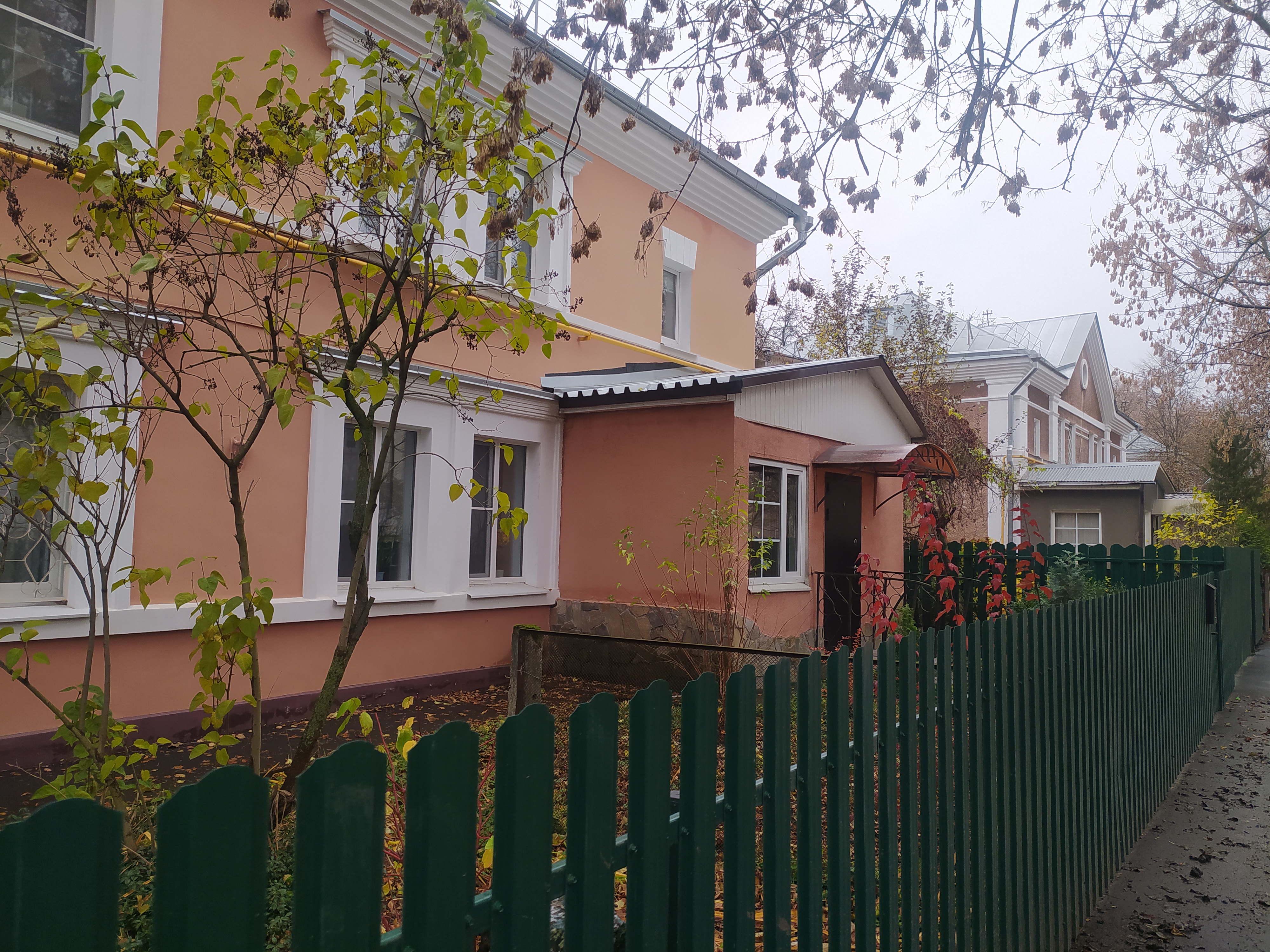 Двухэтажная Москва или прогулка по району Курьяново смотреть онлайн