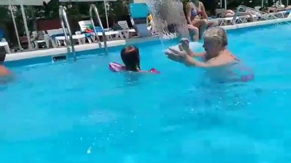 Ура, отпуск！солнце, море, бассейн！Отель Морелето! #Moreleto