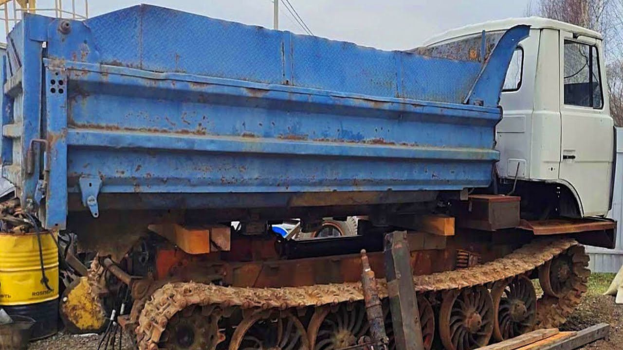 В Подмосковье был обнаружен МАЗ самосвал на Гусеничном ходу смотреть онлайн