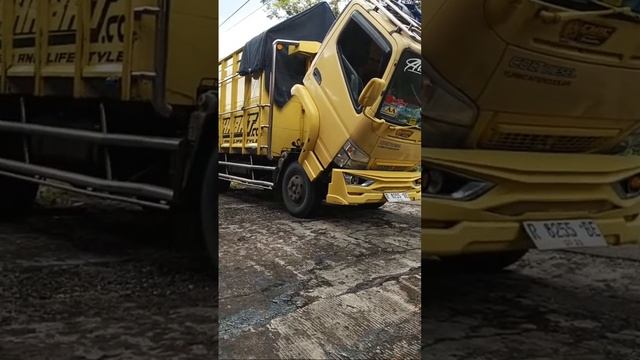 Servis roda belakang canter смотреть онлайн