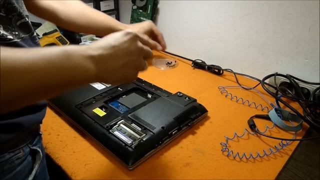 SAMSUNG RV515 RV-515 - ogólny serwis смотреть онлайн