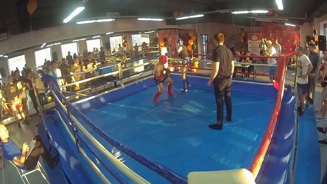 Серебряков Антон (Академия Муай Тай) красный угол смотреть онлайн