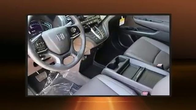 2019 Honda Odyssey EX-L w/Navigation & RES смотреть онлайн