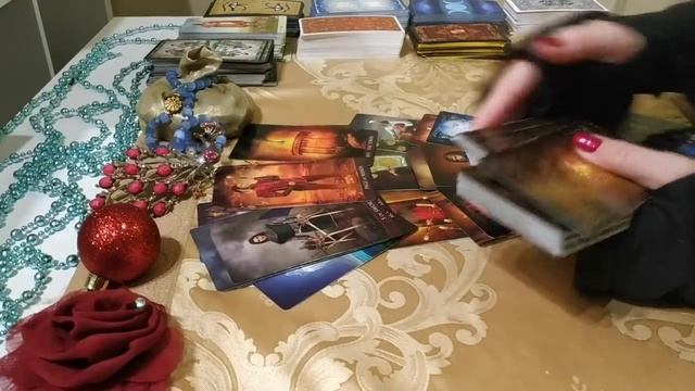 ЧЕГО ЖДАТЬ ОТ НЕГО? ЛЮБИТ ЛИ МЕНЯ НА САМОМ ДЕЛЕ? ОБЩИЙ РАСКЛАД смотреть онлайн