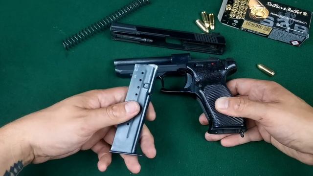 Пистолет для однорукого: Norinco 77B смотреть онлайн