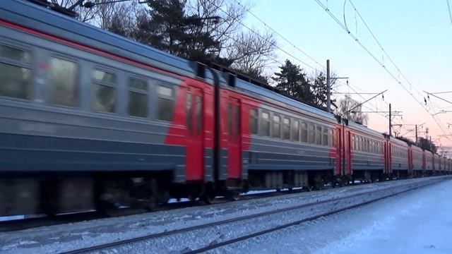 "Владимирская элка!" Электропоезд ЭД4М-0345 сообщением "Владимир - Москва Курский вокзал" смотреть онлайн