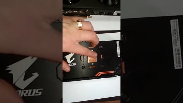 МАЙНИНГ Разница между видеокартами Sapphire Nitro+ Rx570 4gb и Gigabyte Aorus Rx570 4gb