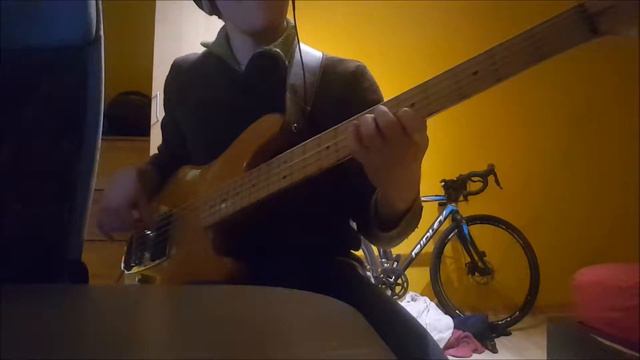 Chic - Open Up (1980) Bass Cover смотреть онлайн