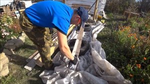 СТРОЮ   НАВЕС к бане как беседка .2 ч   РАБОЧИЕ  БУДНИ