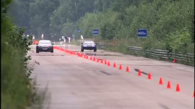 Moscow Unlim 500: BMW M6 5.8L vs Toyota Supra смотреть онлайн