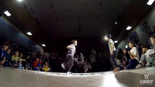 GORKY BATTLE 8 | 30.01.16 | KIDS 1х1 | 1/8 (Паук vs Милк) смотреть онлайн
