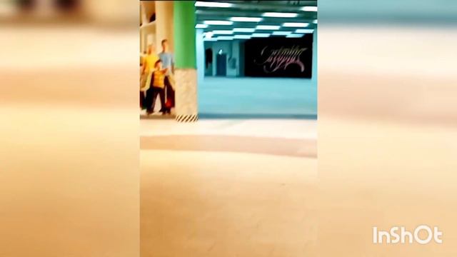После вареной рыбы хочется есть, после соленой — пить. После красной — жить, но от её цены — выть. смотреть онлайн