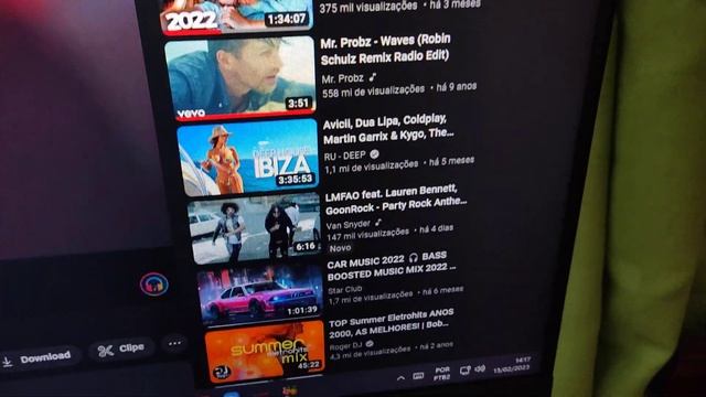 MONITOR GAMER USADO AOC G2 SERIES 27" LED 1MS 75HZ IPS VGA/HDMI, 27G2HE5 Marca: AOC смотреть онлайн