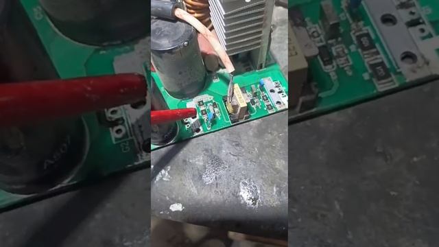 The MOSFET IGBT MMA 225 MINI WELDING INVERTER MACHINE Arc-225A 220V Mini Electric Welding Machine