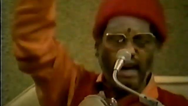 Shivaya Namah om Baba Muktananda смотреть онлайн