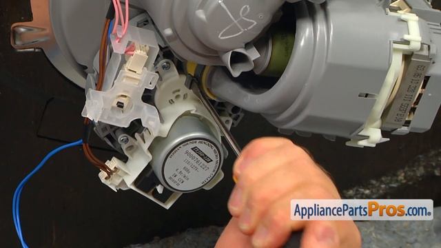 How To: Bosch/Thermador/Gaggenau Circulation Motor and Heater Assembly 00753351 смотреть онлайн