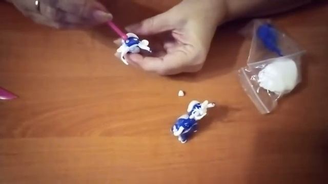 Подарок на Новый год. Символ 2021 года. Сувенир, поделка под ГЖЕЛЬ из суперлёгкого пластилина. смотреть онлайн