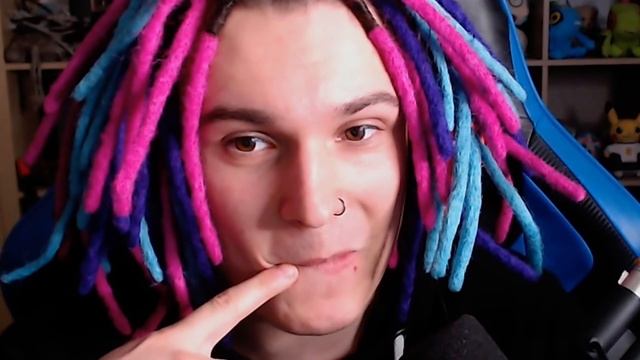 МАЙНКРАФТ НО ВЕРСИЯ МАЙНКРАФТА МЕНЯЕТСЯ ВЕДЬМОЙ! смотреть онлайн