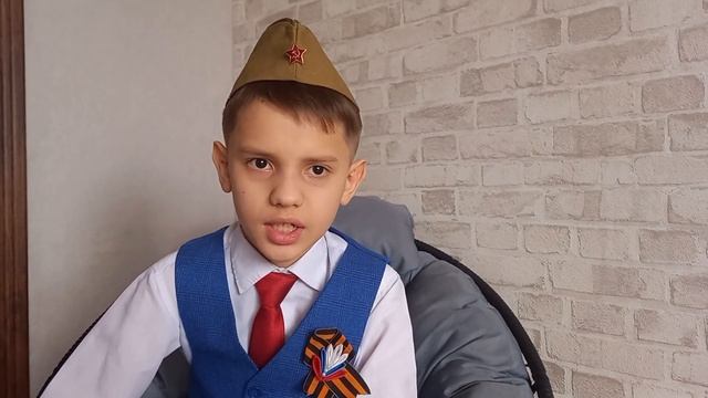 Роберт Рождественский "о маленьком человеке" смотреть онлайн